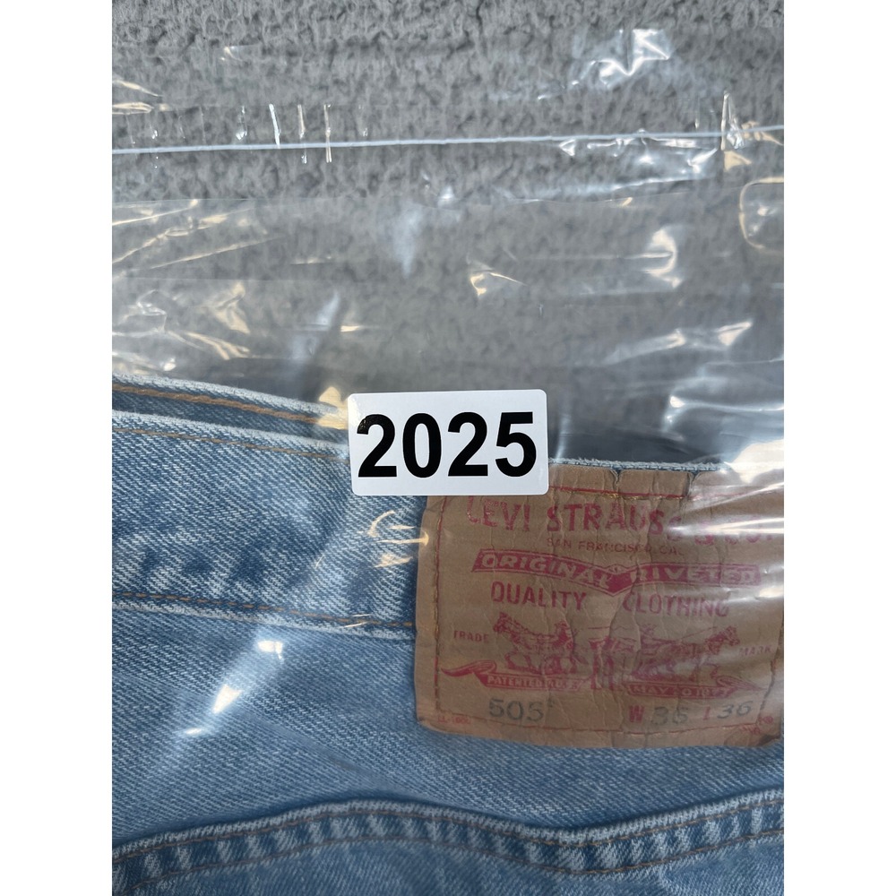 VTG Levis Jeans Mens 34x34 Blue Relaxed Y2K Great Faded Denim Distressed Grunge - Picture 8 of 8